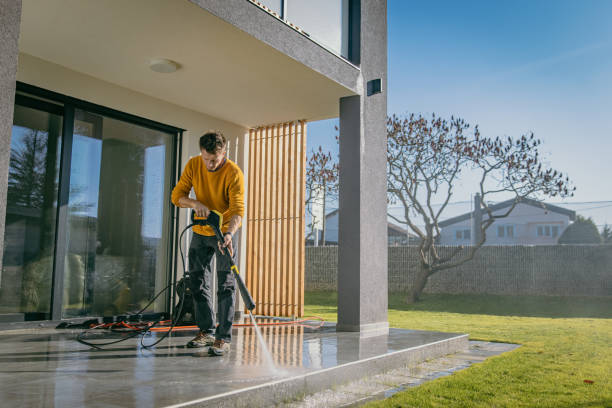 Best Animal Enclosure Cleaning  in Kana, UT